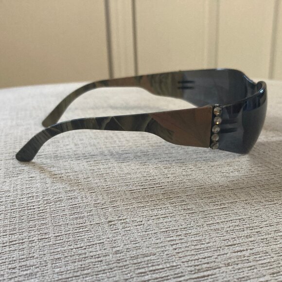 Sunglasses Camo Frame with Gray Lens with light gray Swarovski Crystal Accents - Picture 3 of 15